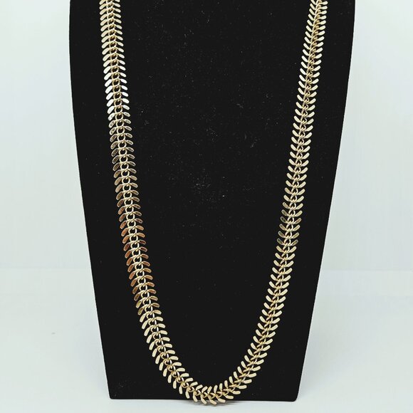 H&M Gold Tone Chain Fish Bone Necklace - Picture 5 of 8